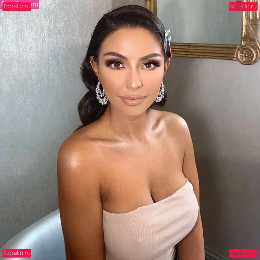 Natasha Sandhu Onlyfans Photo Gallery 