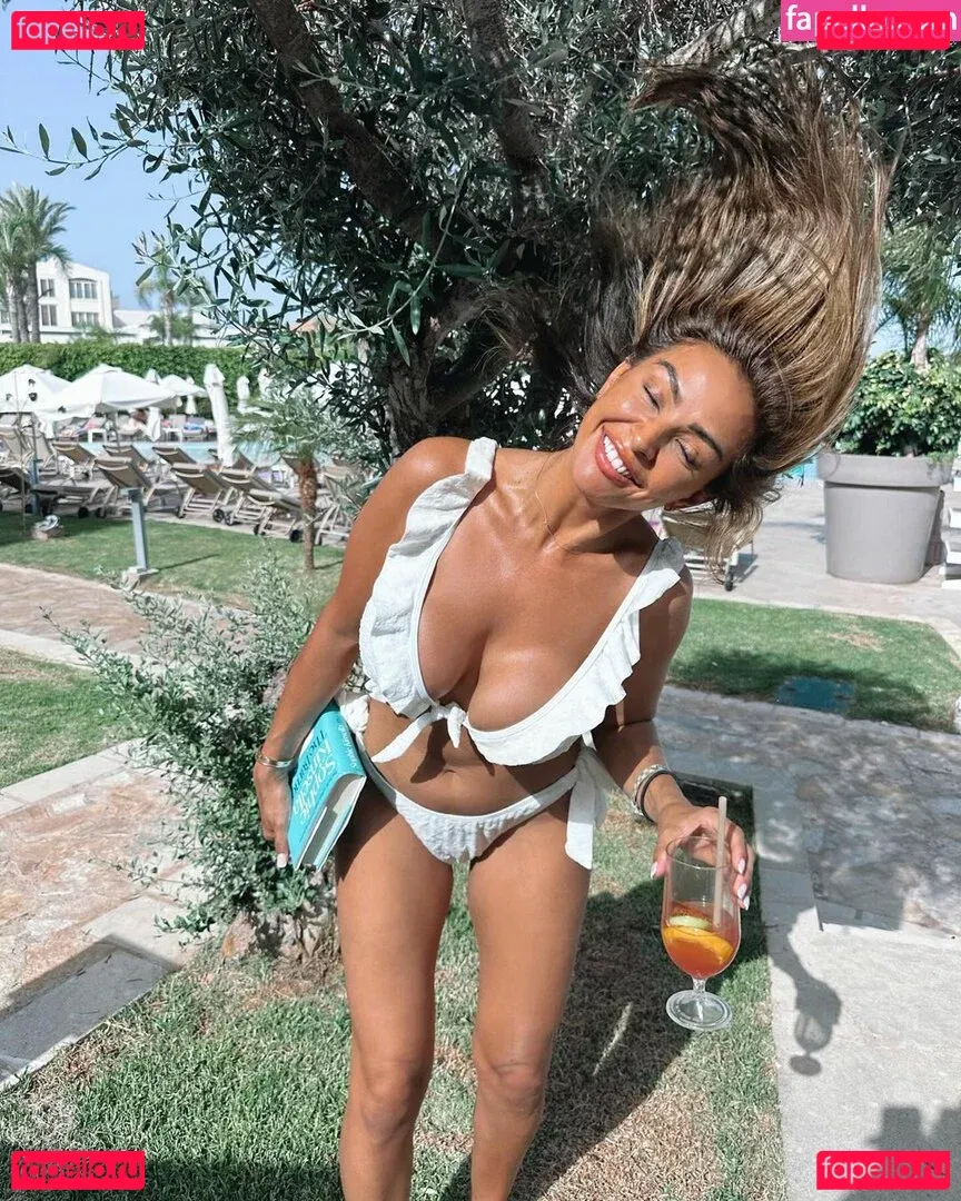 Natasha Sandhu Onlyfans Photo Gallery 