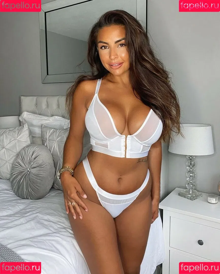 Natasha Sandhu Onlyfans Photo Gallery 
