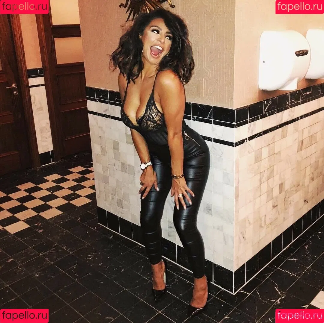 Natasha Sandhu Onlyfans Photo Gallery 