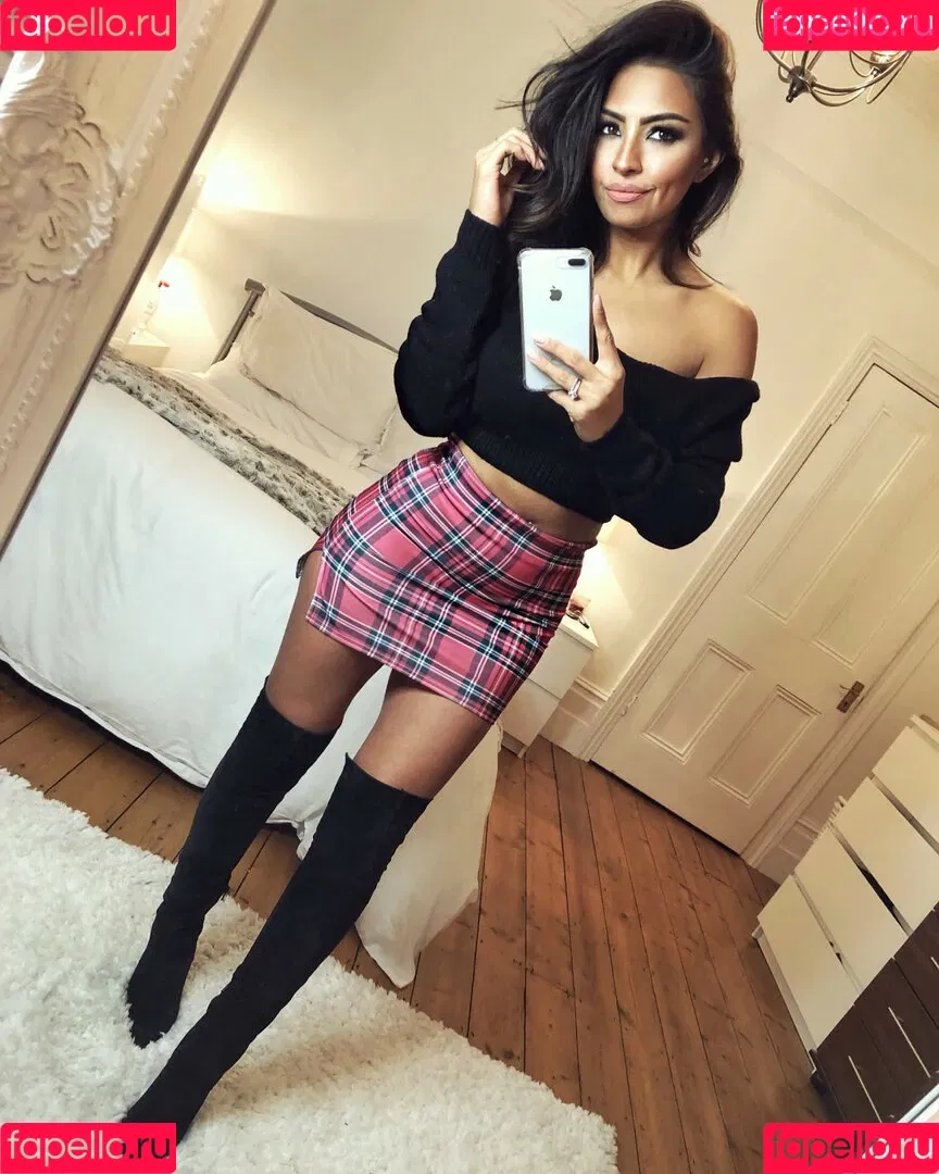 Natasha Sandhu Onlyfans Photo Gallery 