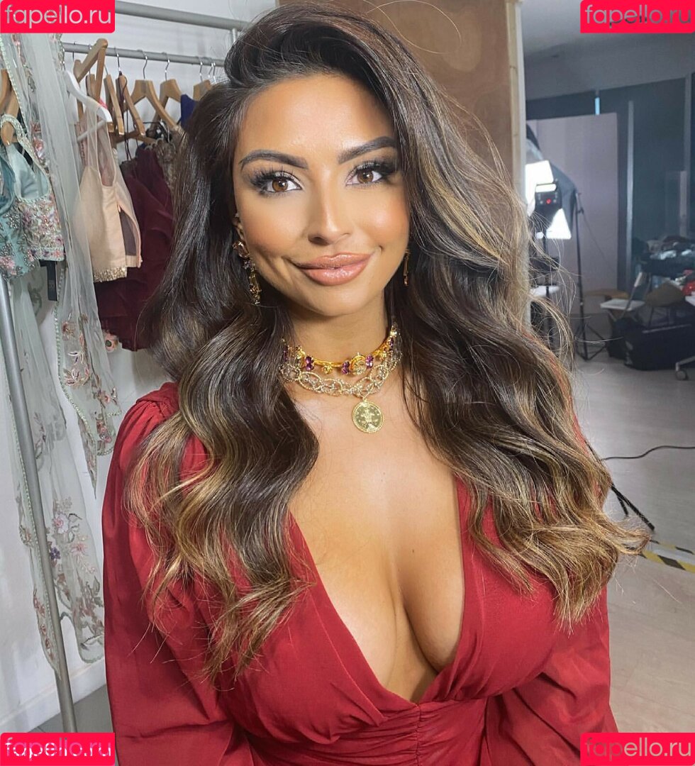 Natasha Sandhu Nude Onlyfans Photo 40