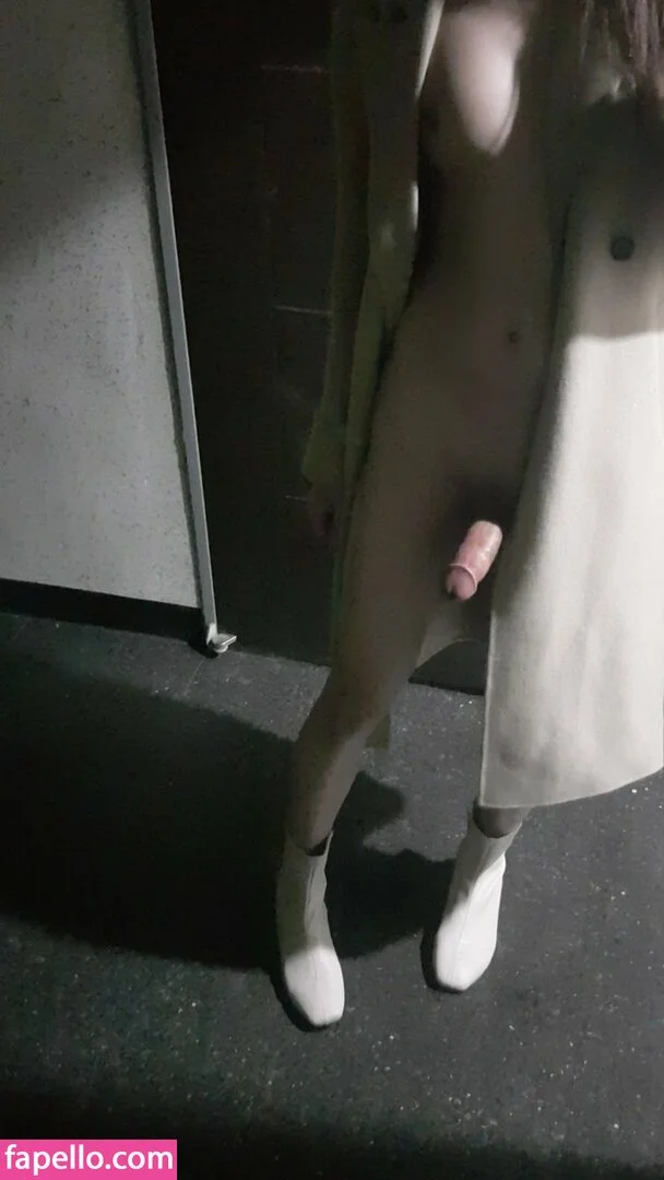 o9u2se3t1898vlb Onlyfans Photo Gallery 