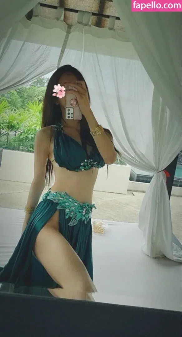 o9u2se3t1898vlb Onlyfans Photo Gallery 