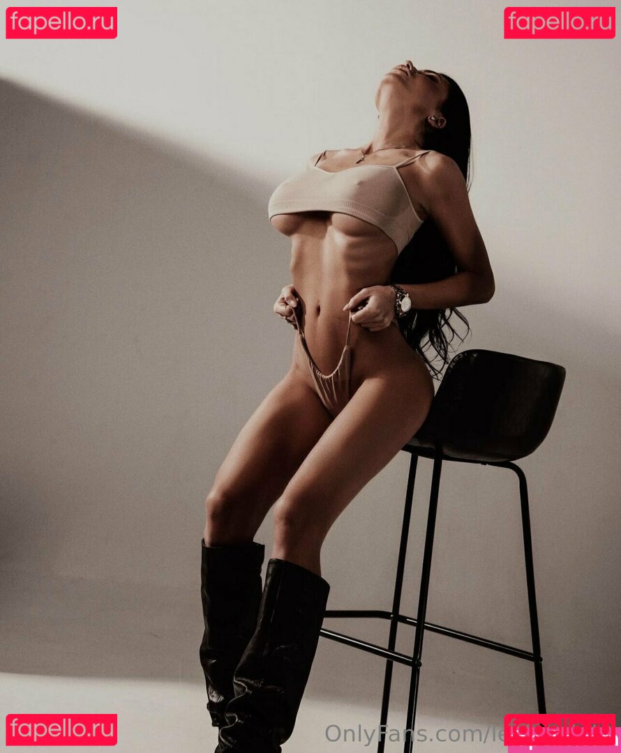 Leyla / leyla_night Onlyfans Photo Gallery 