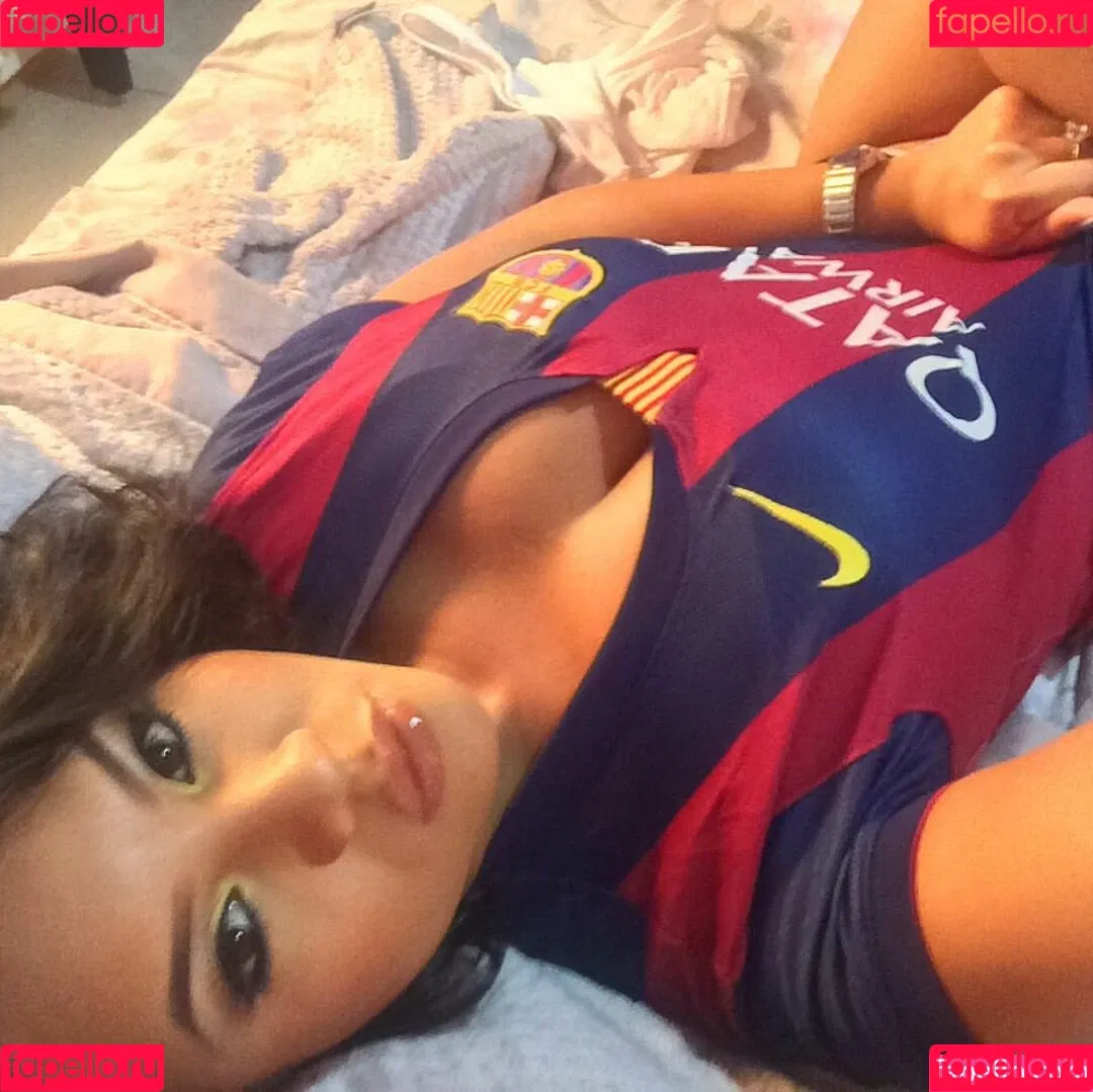 Toni Salina Chee Young Onlyfans Photo Gallery 