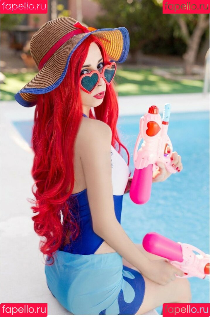 SerasCosplay Onlyfans Photo Gallery 