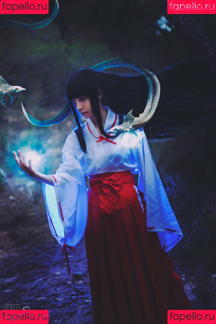 SerasCosplay Onlyfans Photo Gallery 