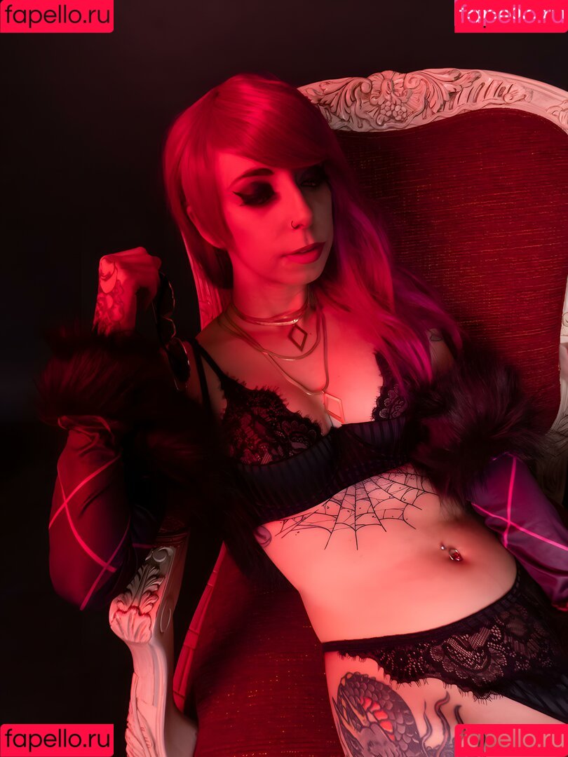 SerasCosplay Onlyfans Photo Gallery 