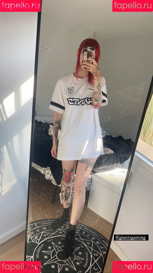 SerasCosplay Onlyfans Photo Gallery 