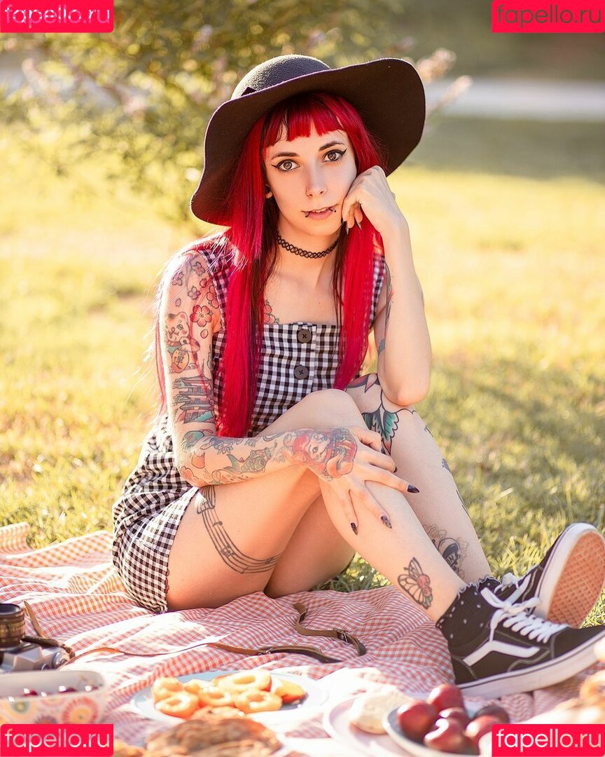 SerasCosplay Onlyfans Photo Gallery 