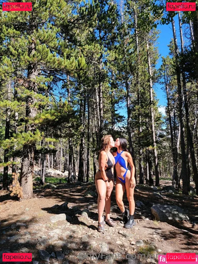 Emgaudy3333 Onlyfans Photo Gallery 