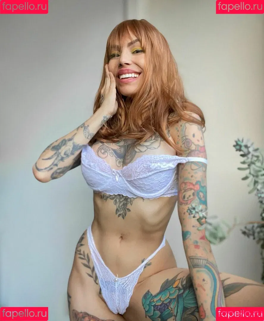lellycristie Onlyfans Photo Gallery 
