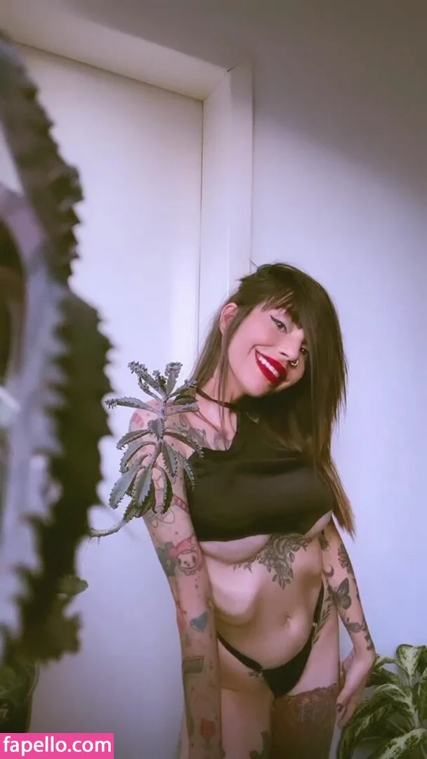 lellycristie Onlyfans Photo Gallery 