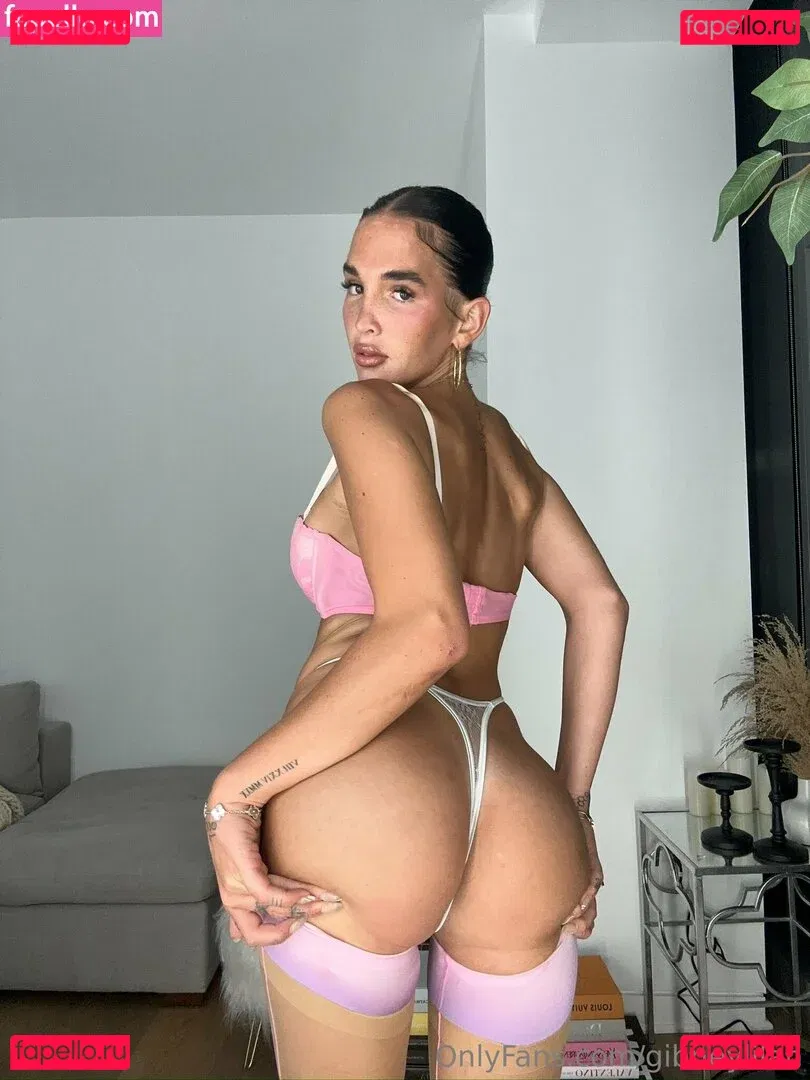 gibneylilah Onlyfans Photo Gallery 