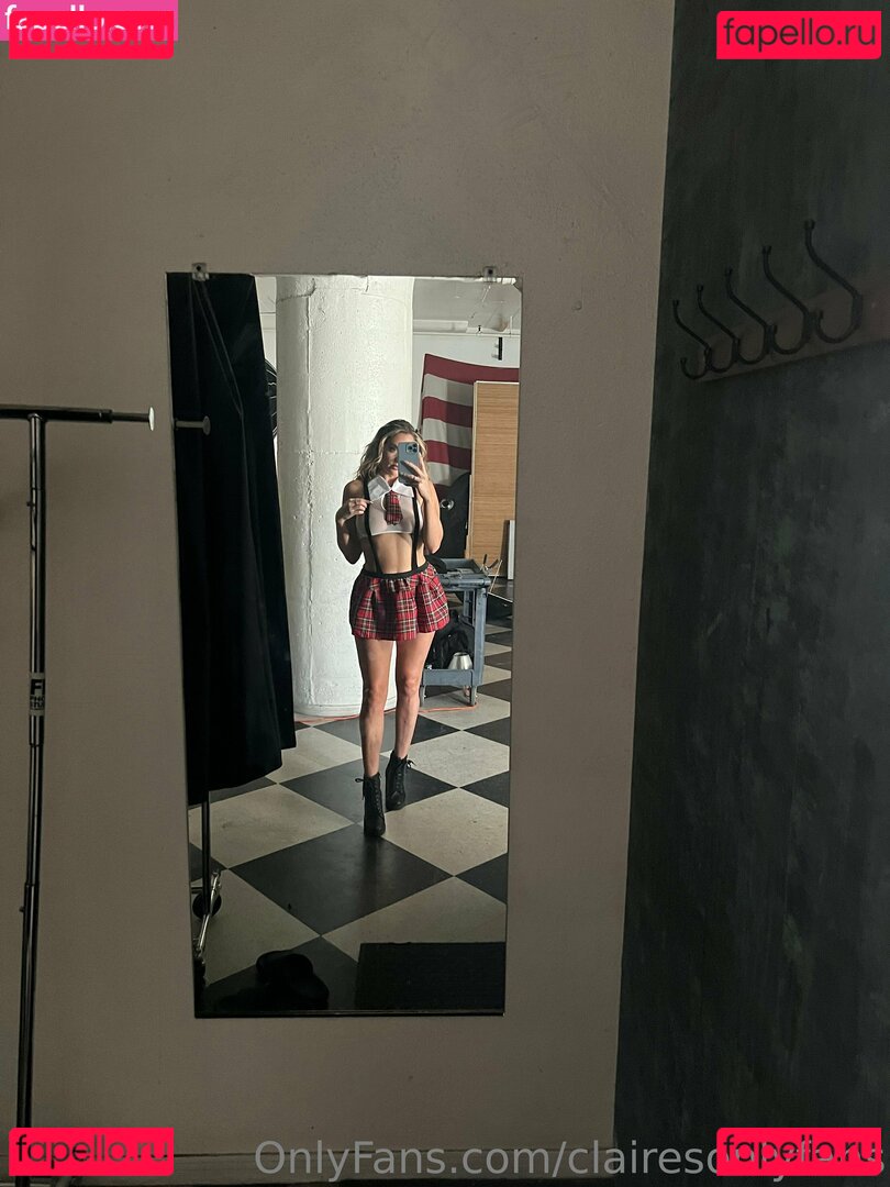 claires Onlyfans Photo Gallery 