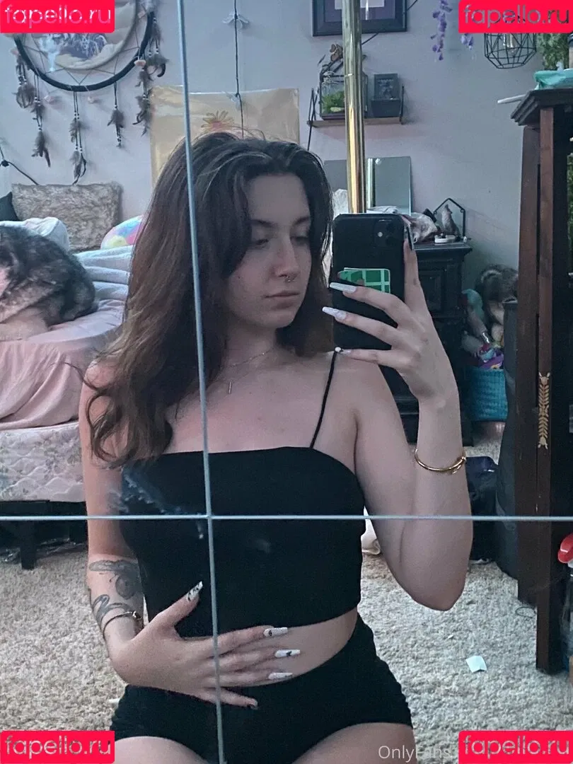 initialbrat Onlyfans Photo Gallery 