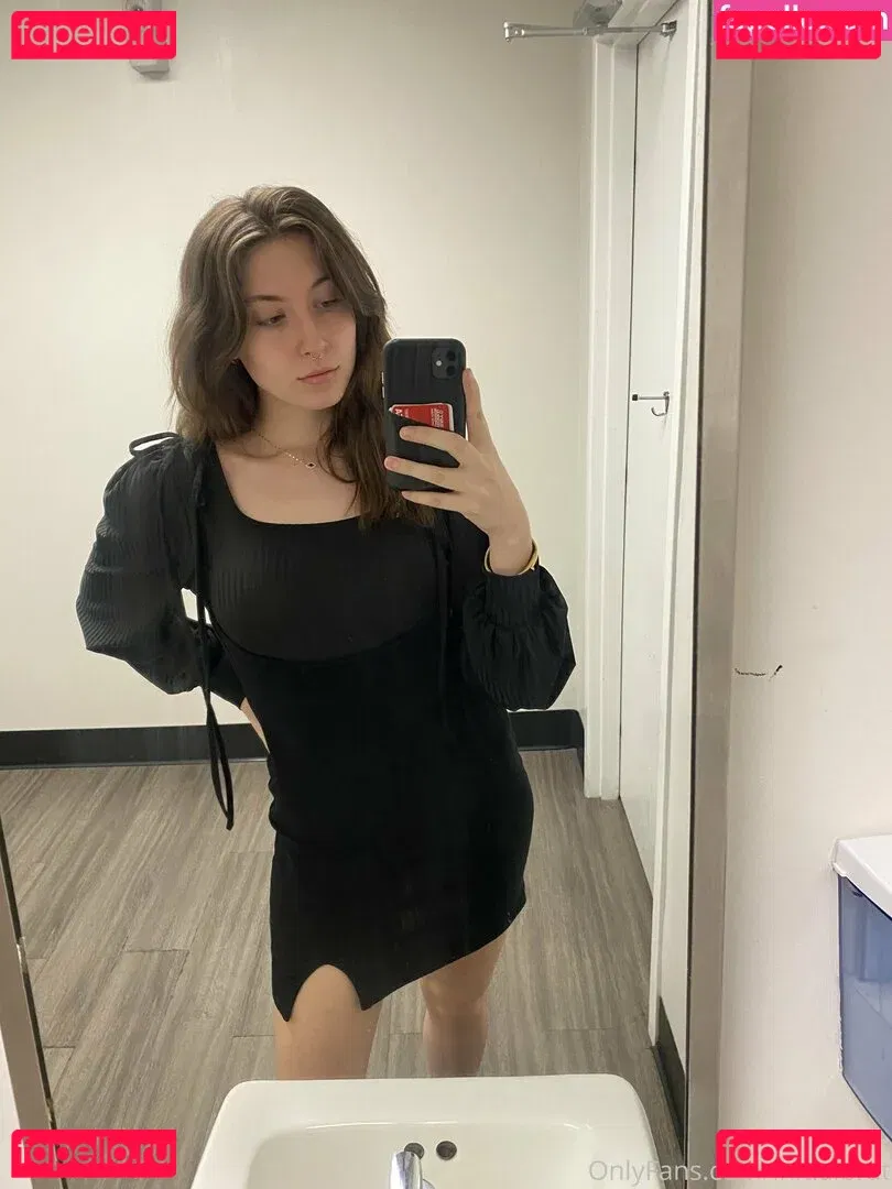 initialbrat Onlyfans Photo Gallery 