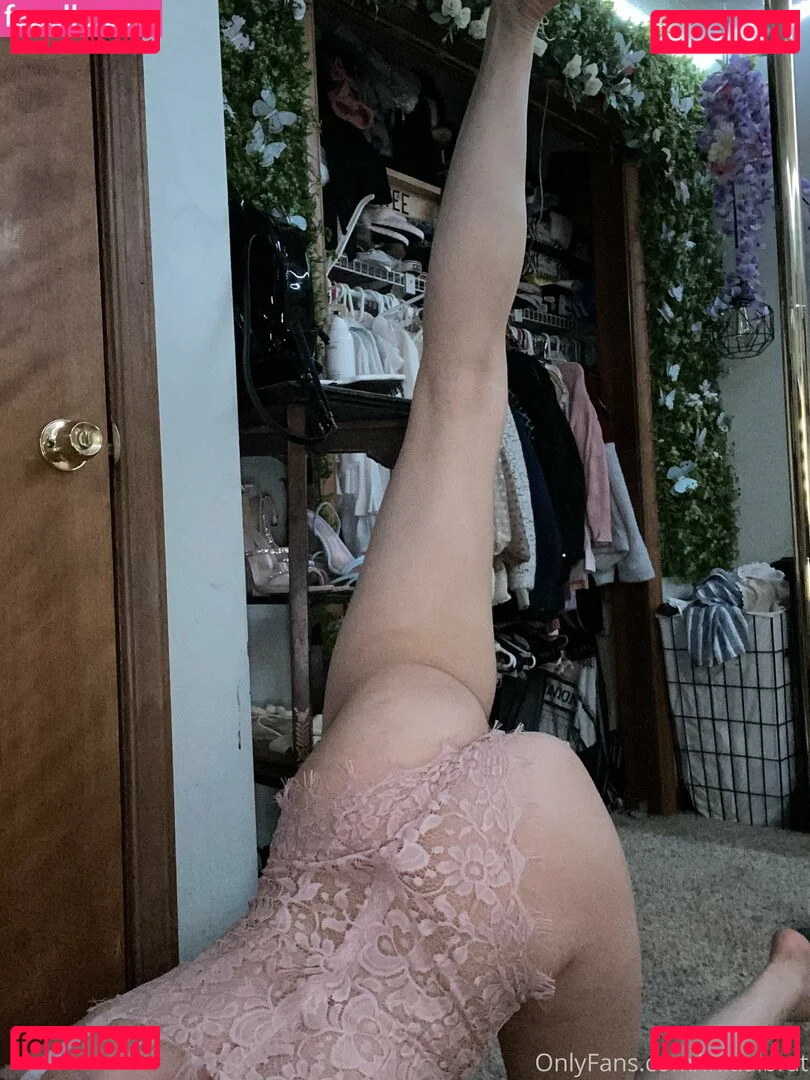 initialbrat Onlyfans Photo Gallery 