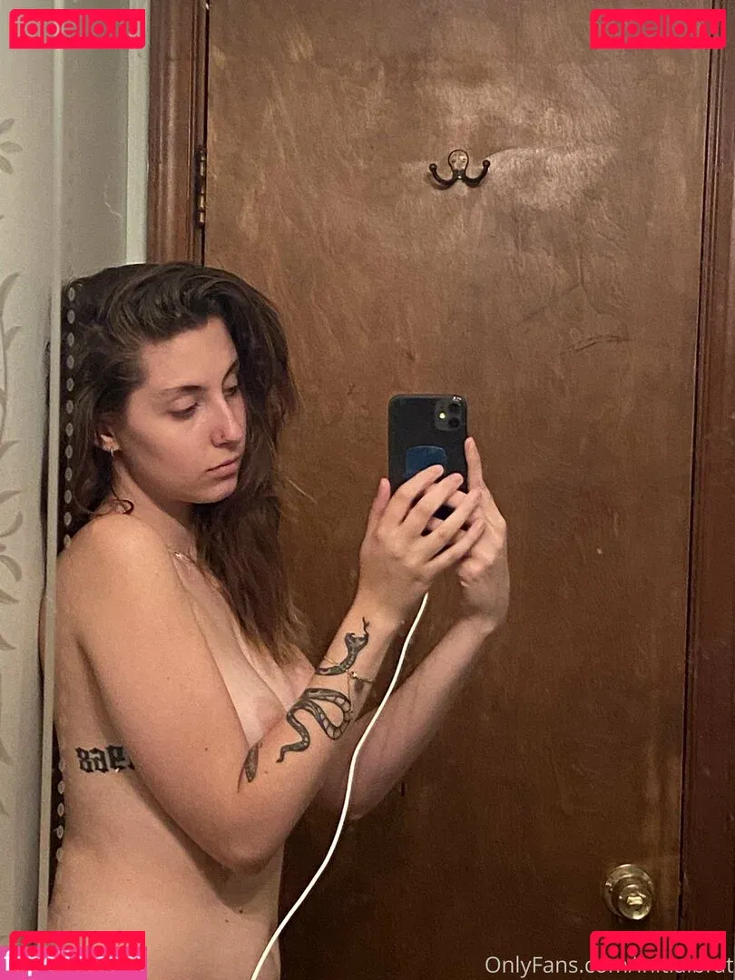 initialbrat Onlyfans Photo Gallery 