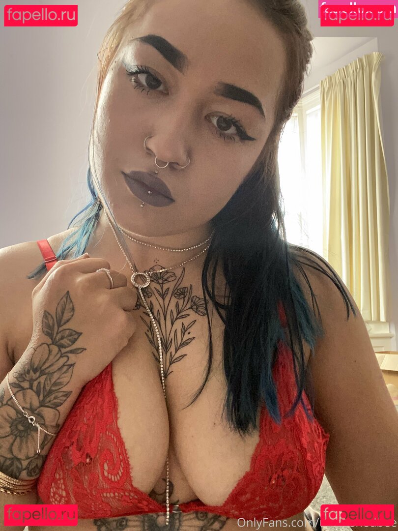 unleashedb_ / unleashedbee Onlyfans Photo Gallery 