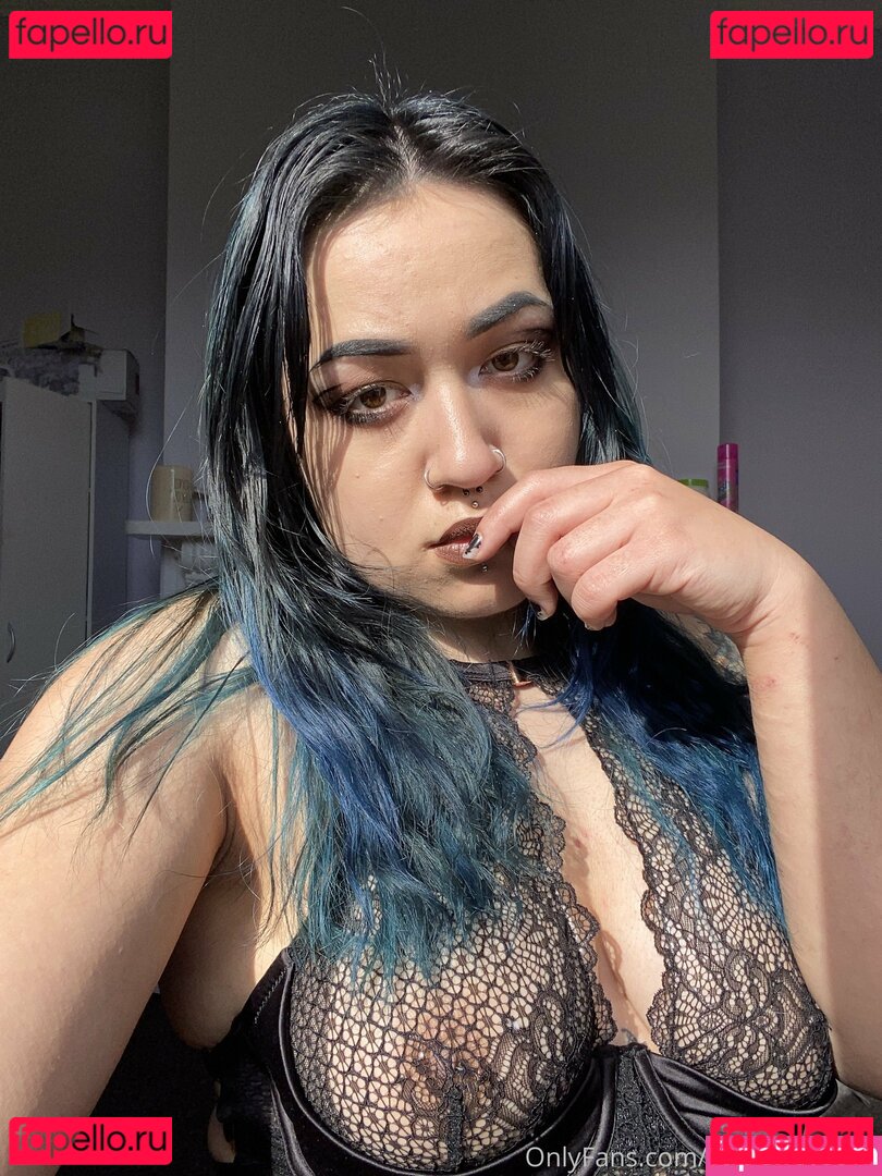 unleashedb_ / unleashedbee Onlyfans Photo Gallery 