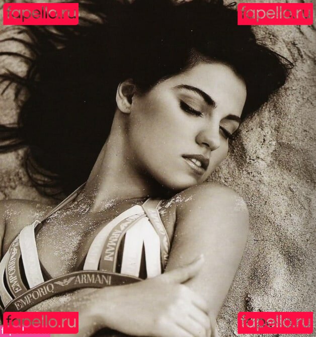 Maite Perroni / maiteperroni Onlyfans Photo Gallery 