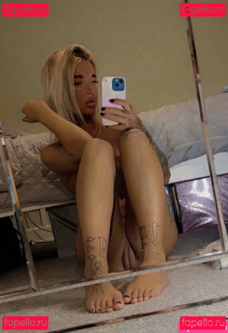 emmajaned93 Onlyfans Photo Gallery 