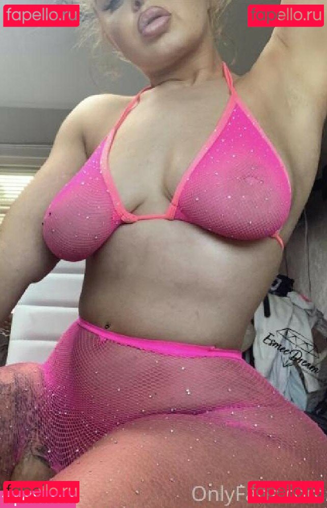 Esmee Dream / esmeedream Onlyfans Photo Gallery 
