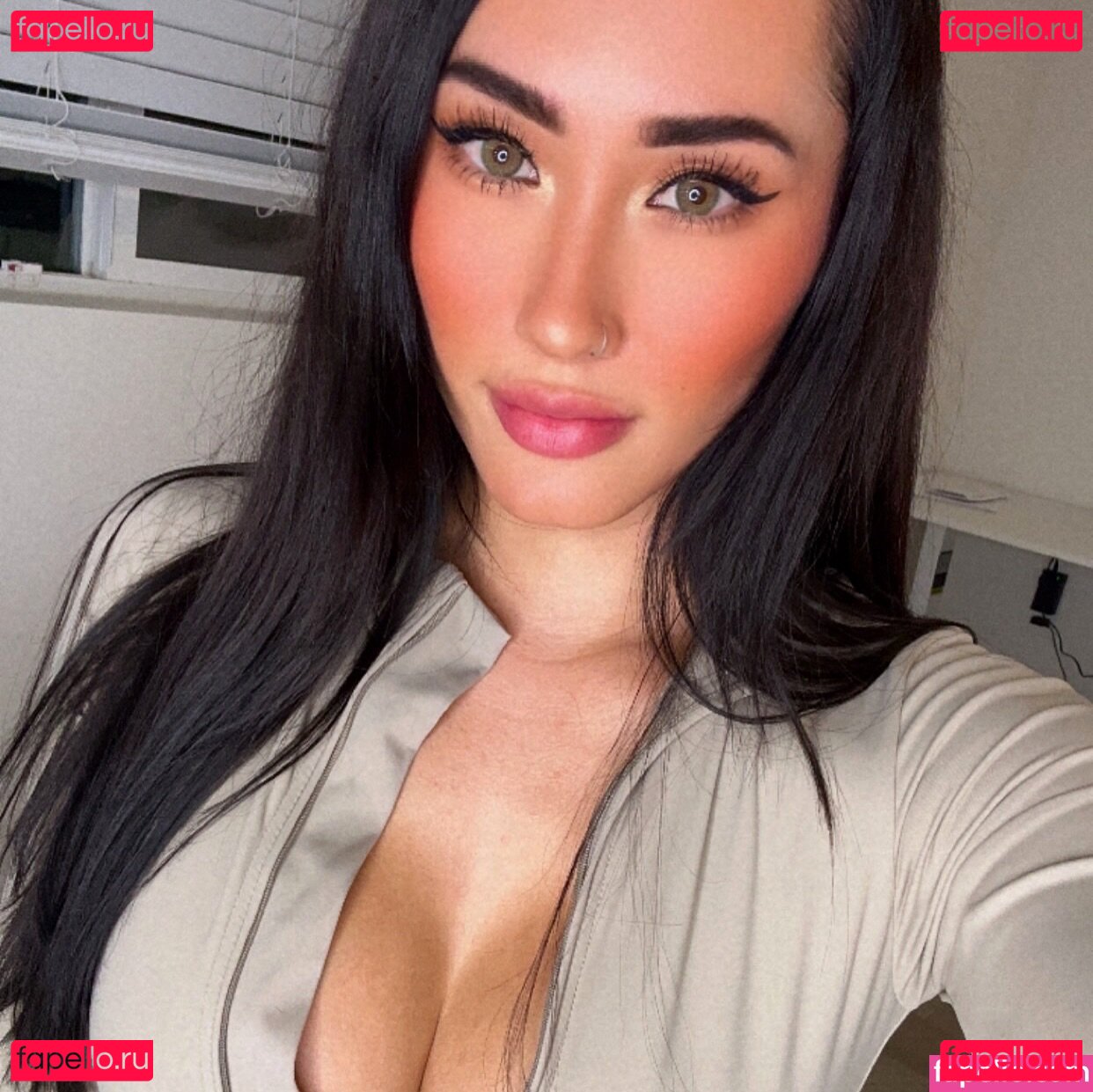 Arya Rae / aryarae / aryaraee Onlyfans Photo Gallery 