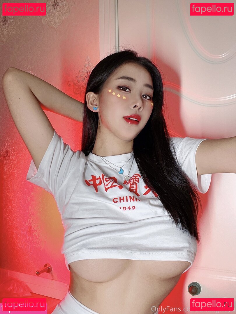 Zhangheyu / hyzchina / zhyzhy Onlyfans Photo Gallery 