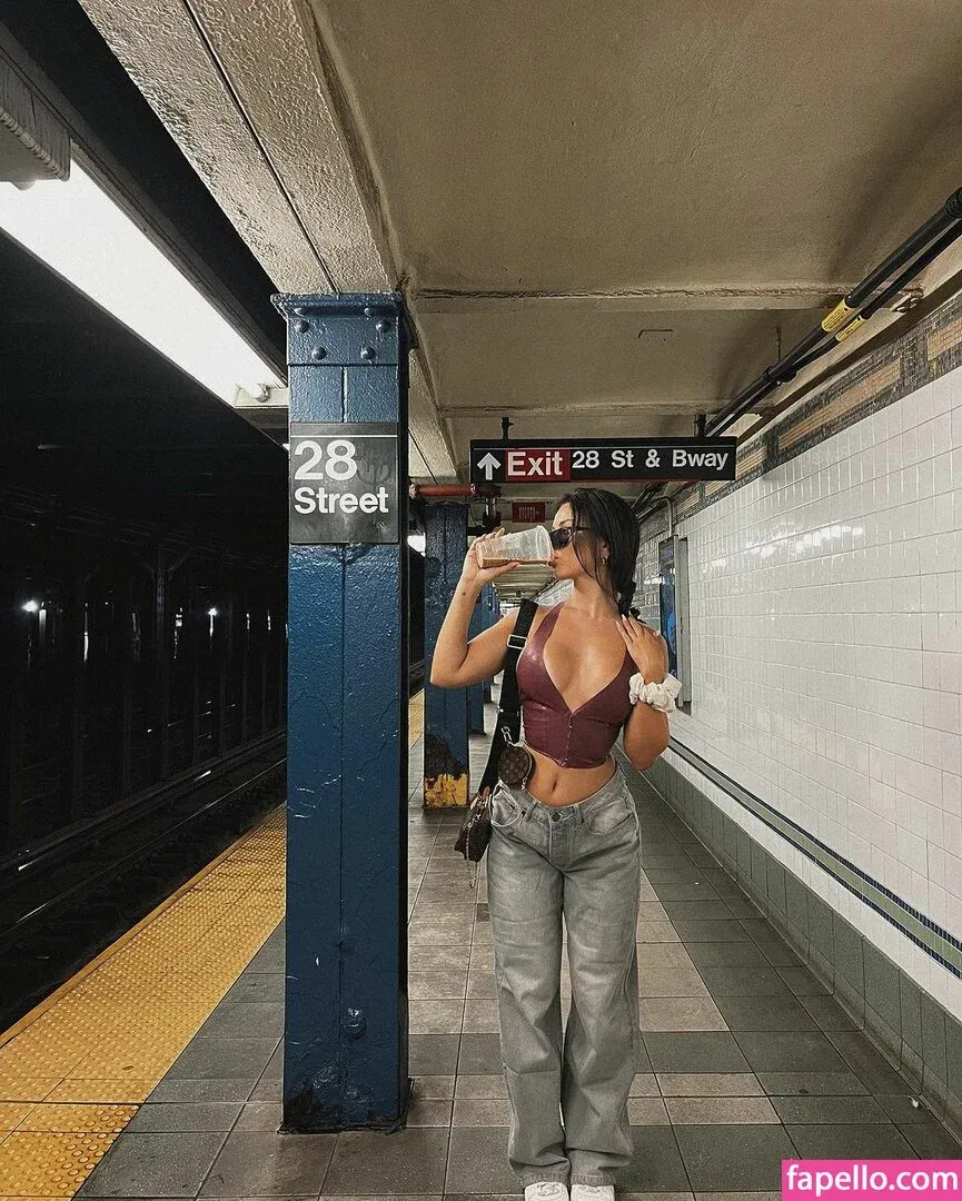 Doina Barbaneagra Onlyfans Photo Gallery 