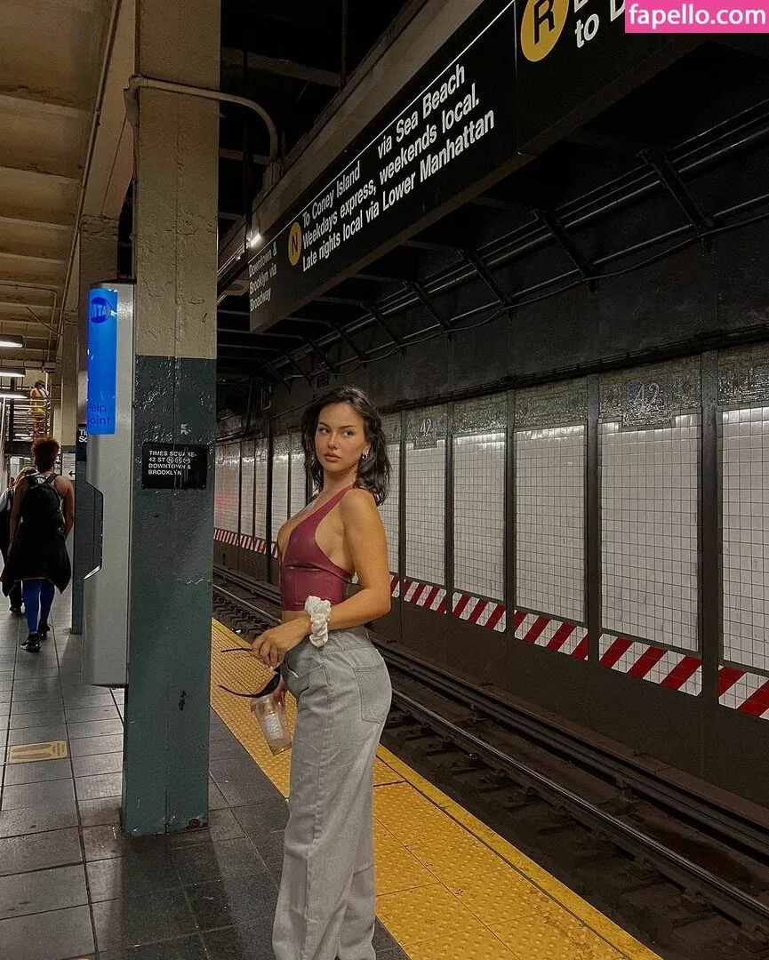 Doina Barbaneagra Onlyfans Photo Gallery 