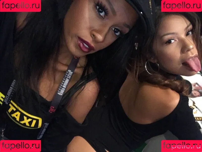 samiparkerxxx Onlyfans Photo Gallery 