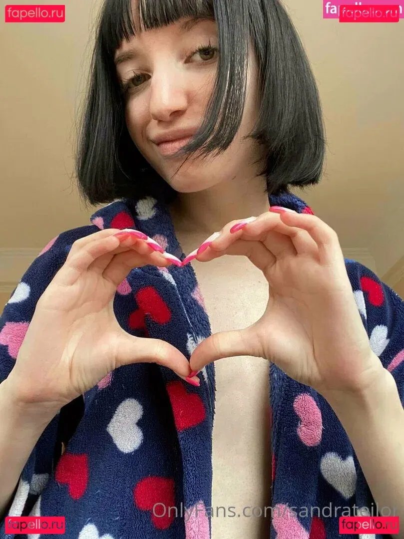 sandrateilorr Onlyfans Photo Gallery 