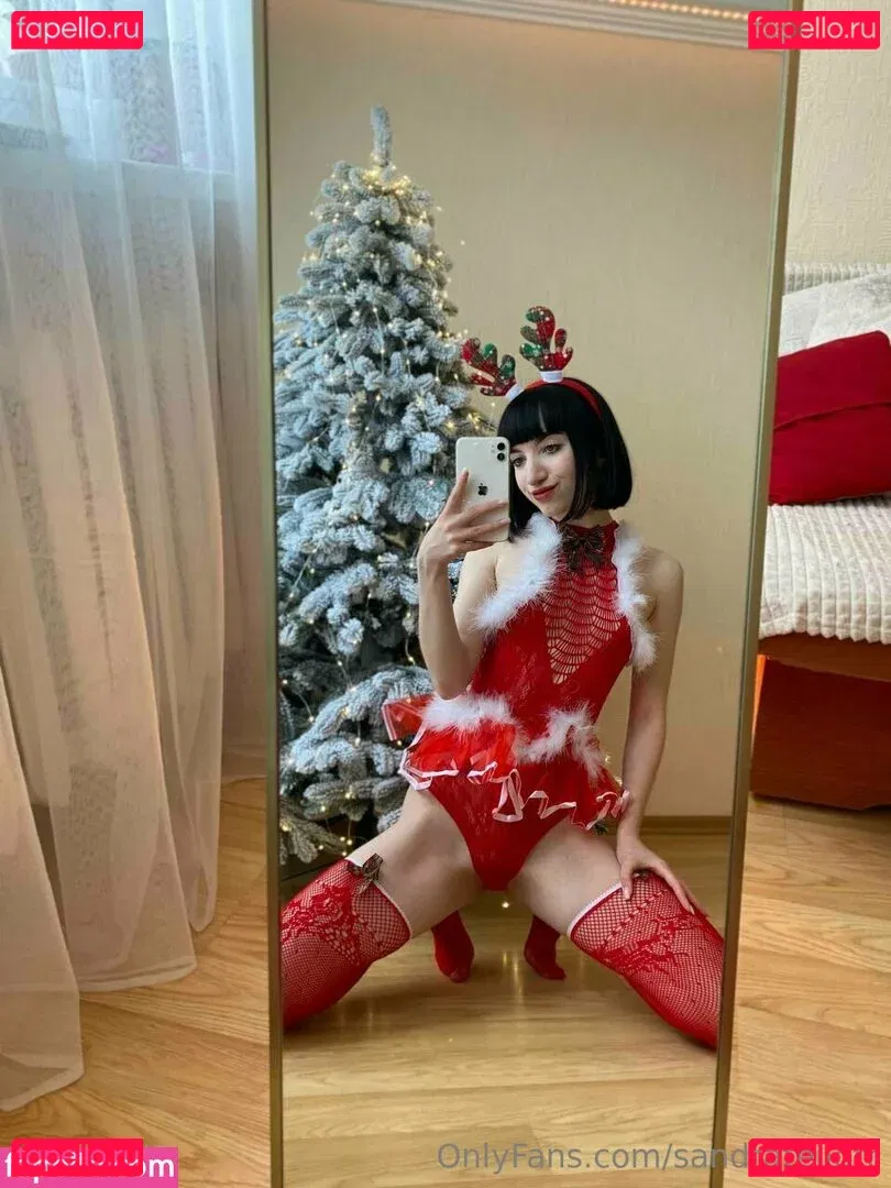 sandrateilorr Onlyfans Photo Gallery 