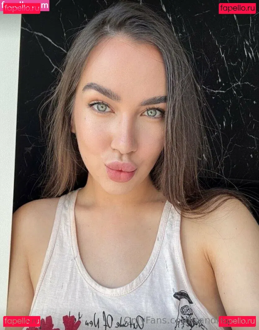 sandrateilorr Onlyfans Photo Gallery 