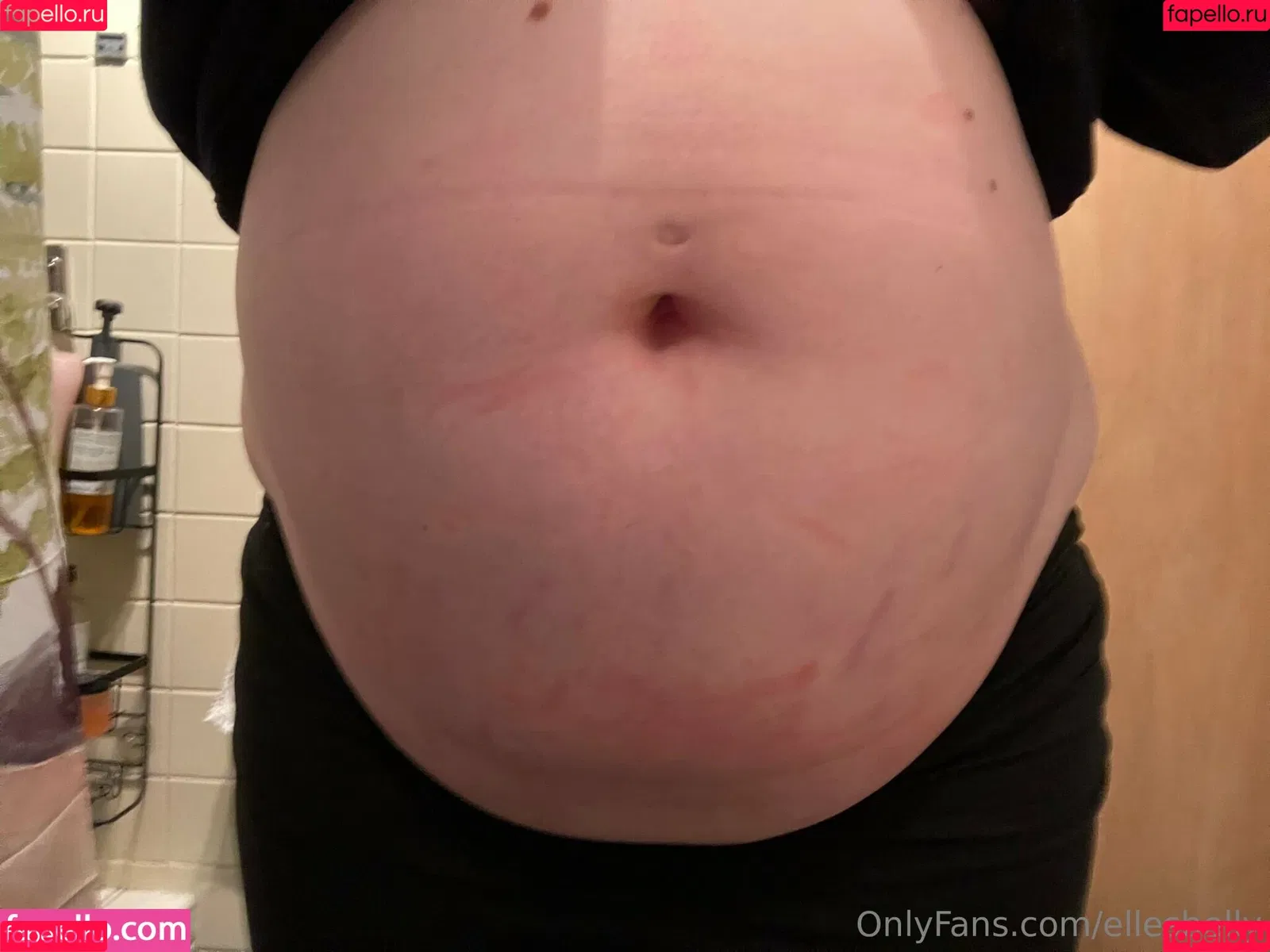 ellesbelly Onlyfans Photo Gallery 