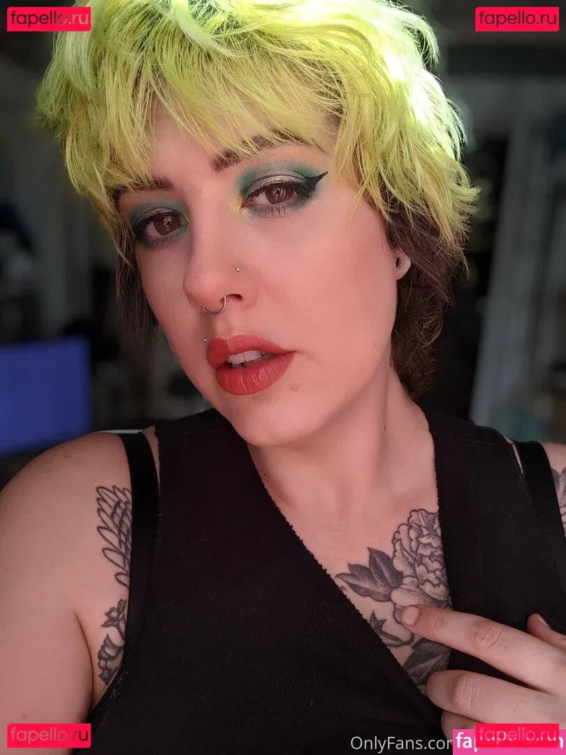 finchgallows Onlyfans Photo Gallery 