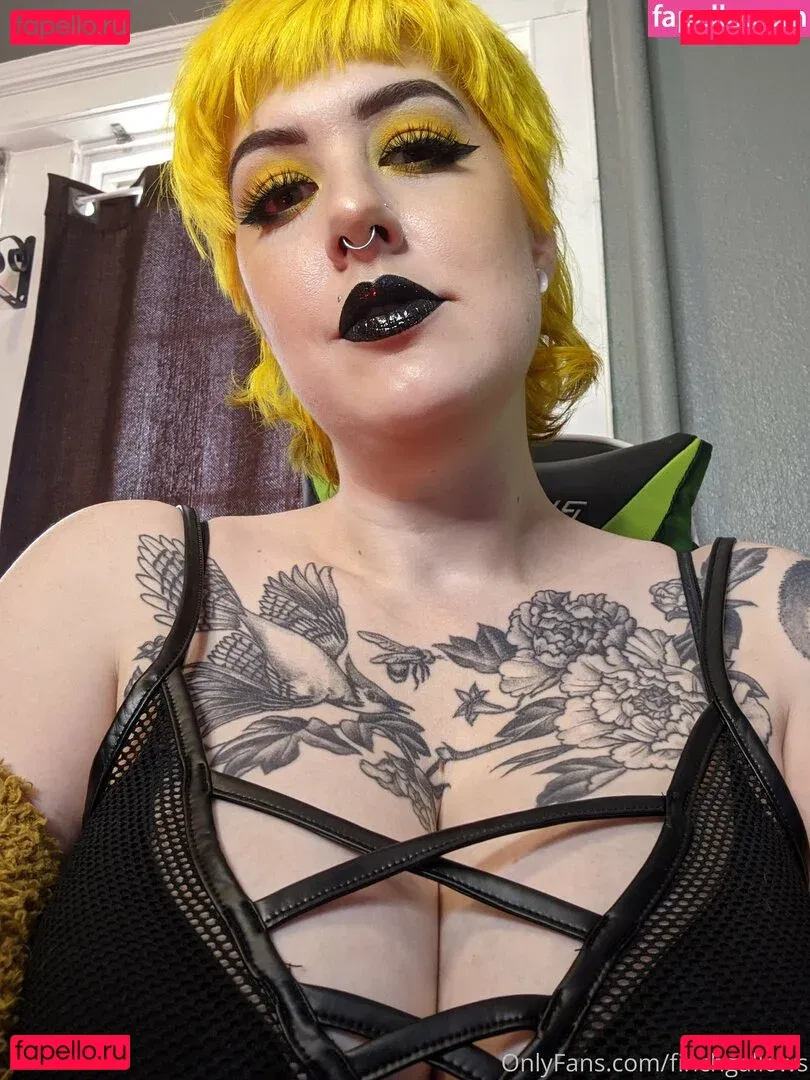 finchgallows Onlyfans Photo Gallery 