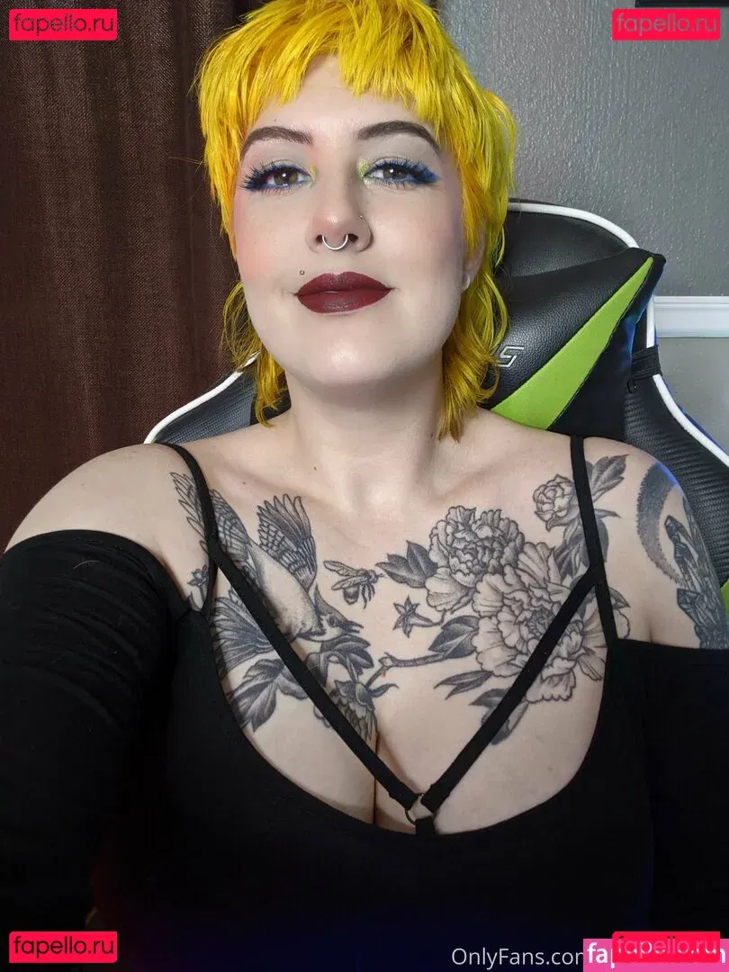 finchgallows Onlyfans Photo Gallery 