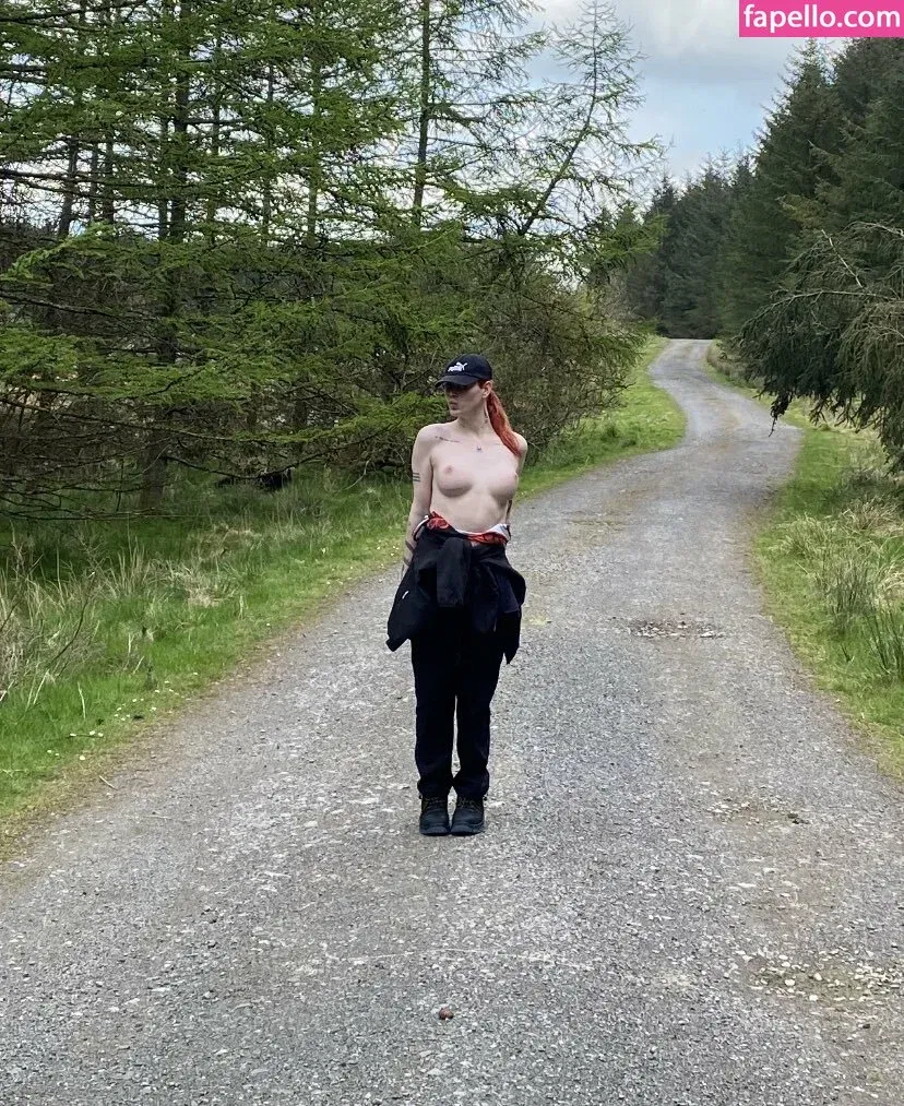 misanthro.pe Onlyfans Photo Gallery 