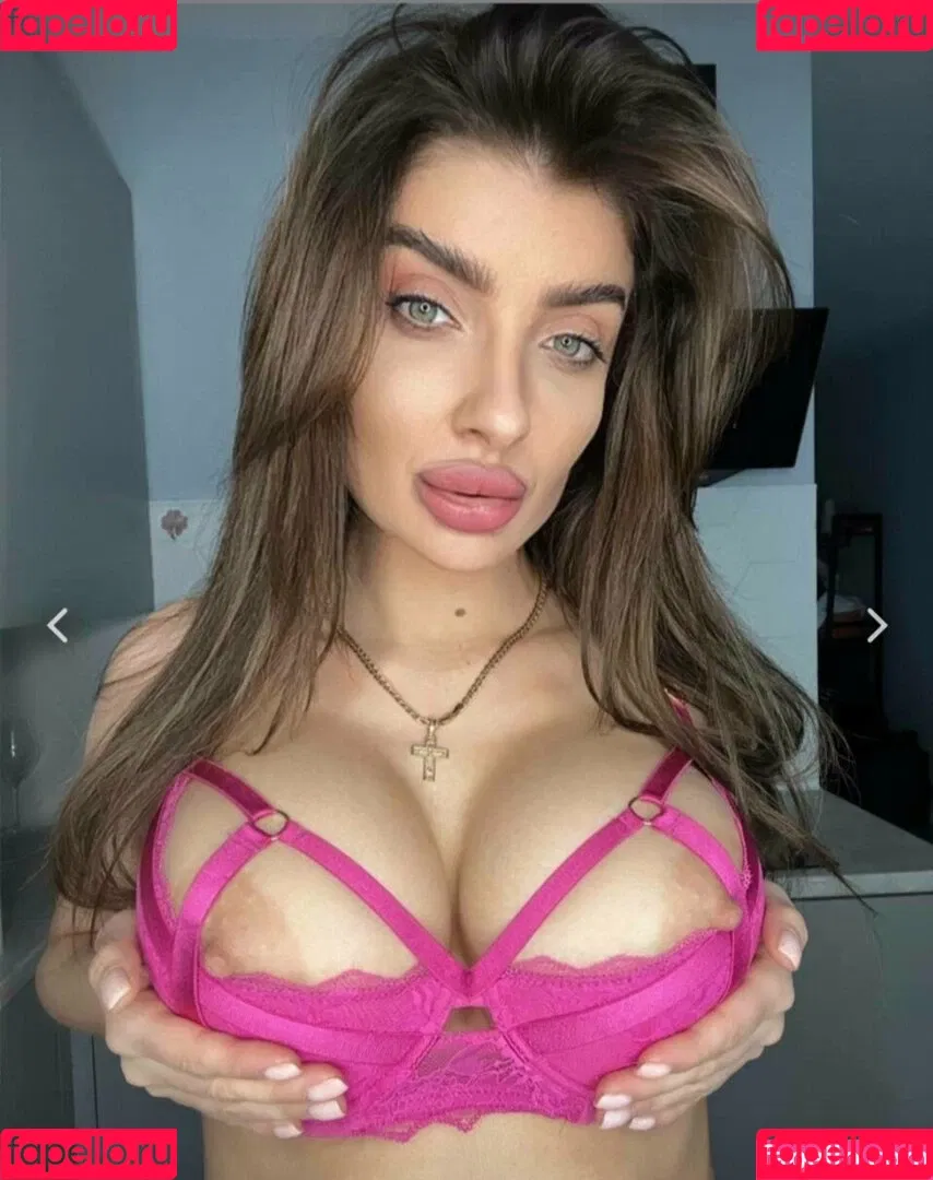 veroblondy Onlyfans Photo Gallery 