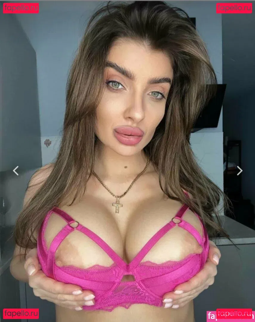 veroblondy Onlyfans Photo Gallery 