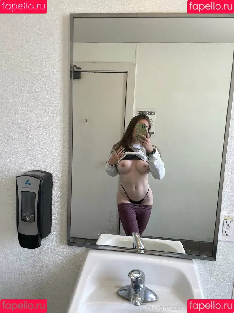 Torii Maddsion Onlyfans Photo Gallery 