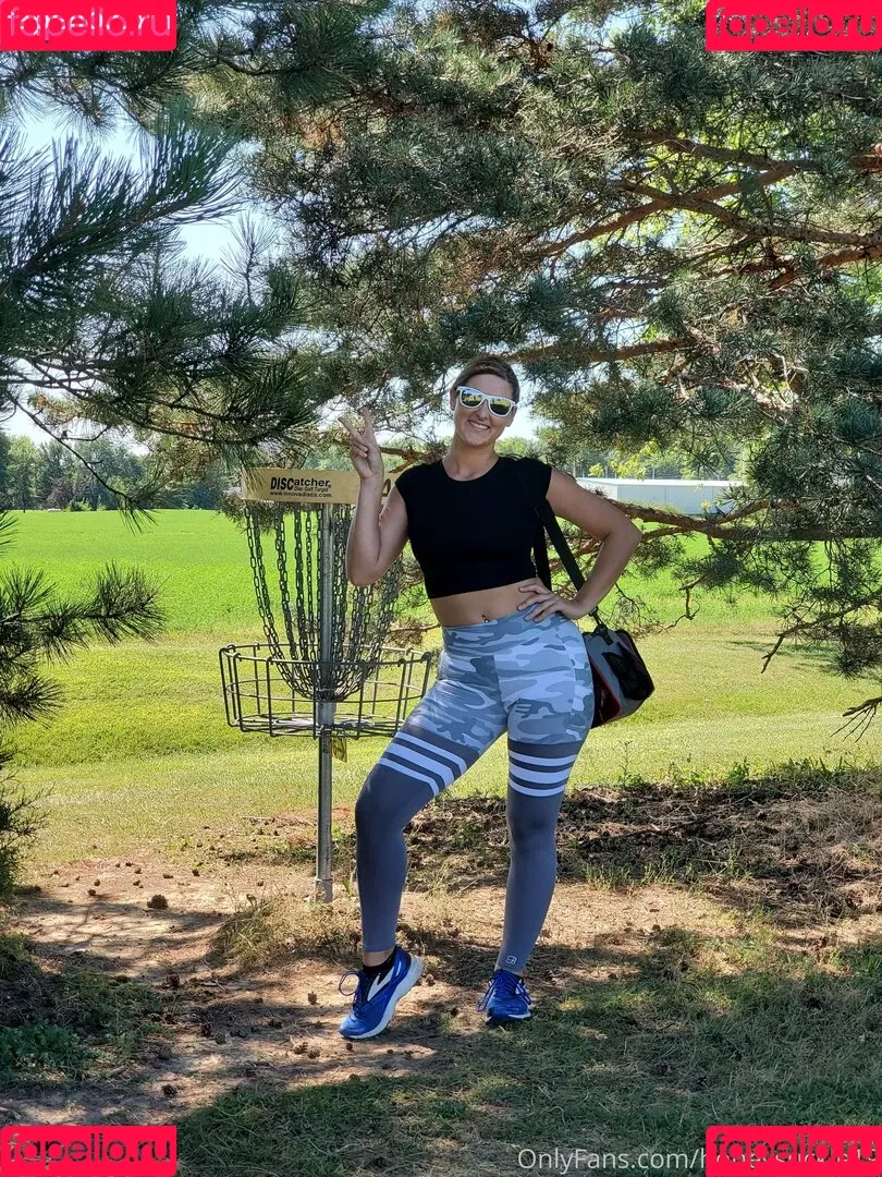 19honeysuckle Onlyfans Photo Gallery 