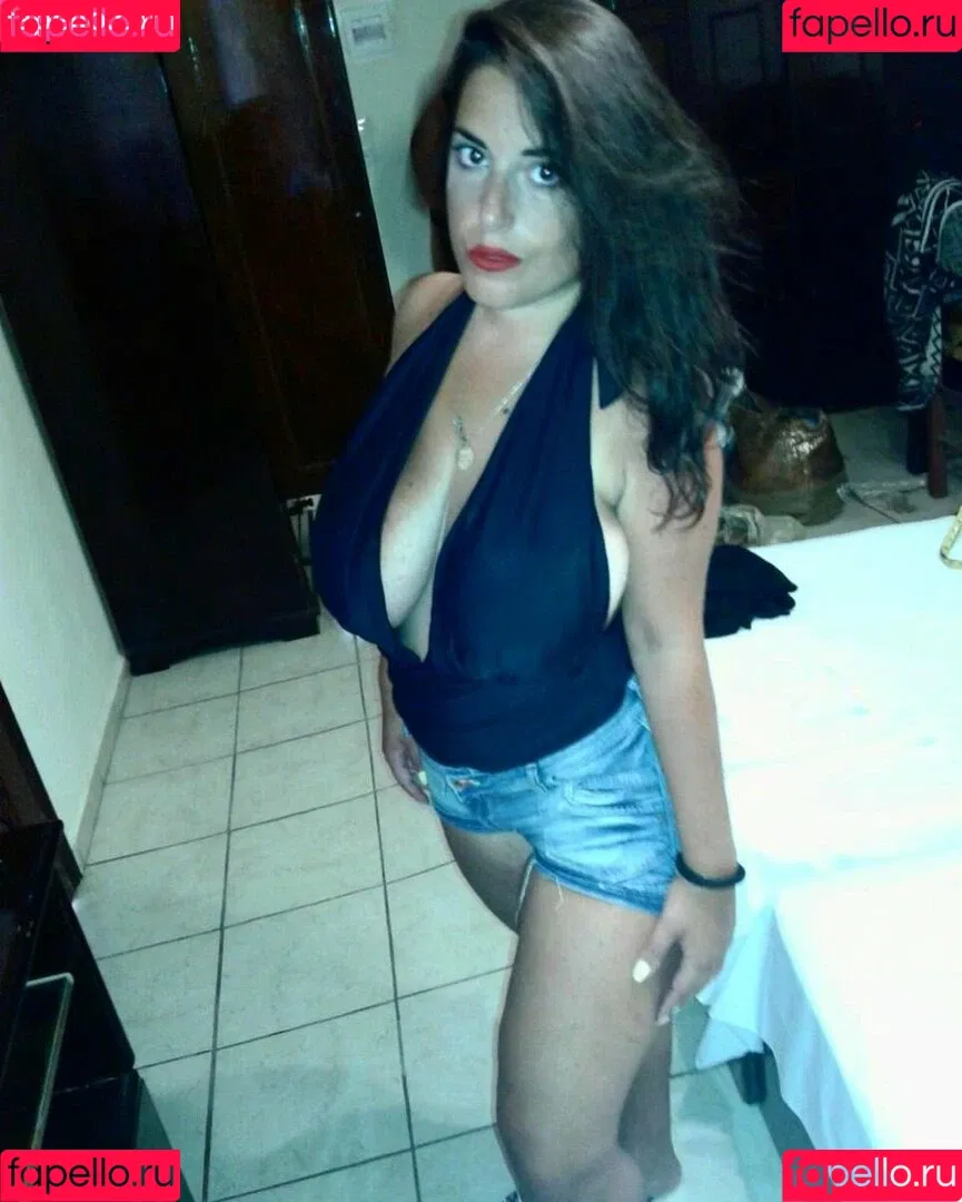 Valeria Vela Onlyfans Photo Gallery 