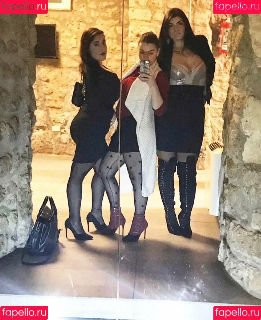 Valeria Vela Onlyfans Photo Gallery 