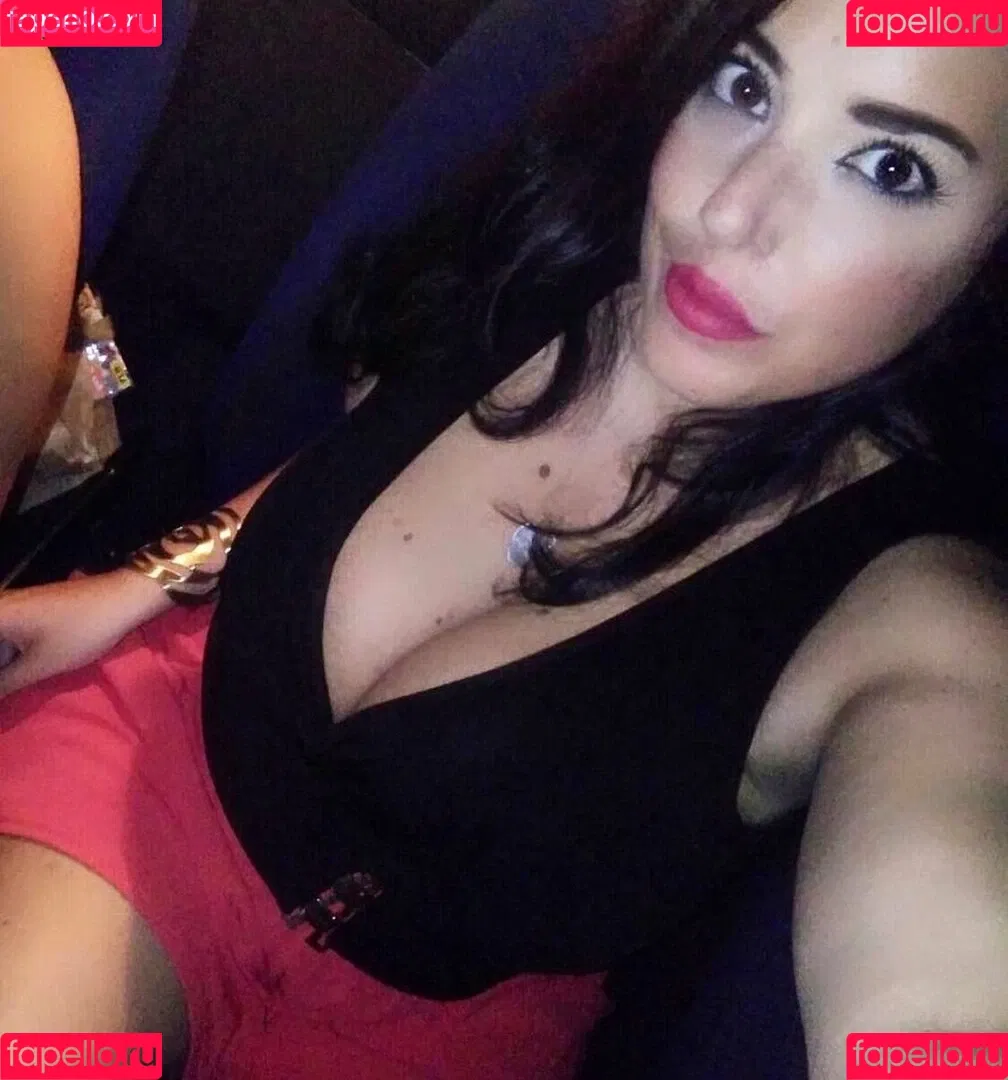 Valeria Vela Onlyfans Photo Gallery 