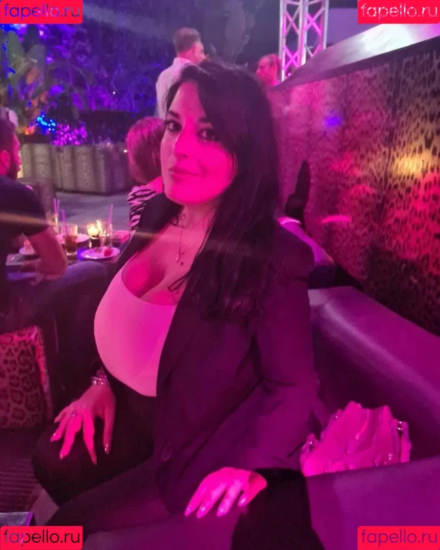 Valeria Vela Onlyfans Photo Gallery 